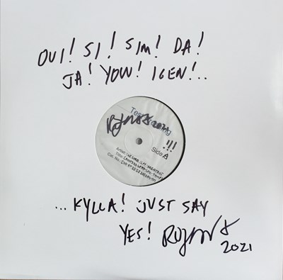 Lot 6 - THE CURE - ACOUSTIC HITS LP - ROBERT SMITH SIGNED/ANNOTATED (2017 - FICTION/POLYDOR RECORDS)