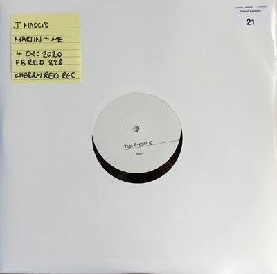 Lot 21 - J MASCIS - MARTIN + ME LP (2020 - CHERRY RED PBRED 828)