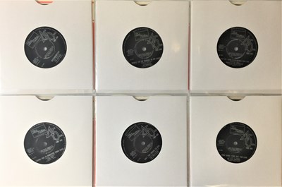Lot 233 - TAMLA MOTOWN - 1966 UK 7" COLLECTION (TMG 564/65/66/67/68/69)