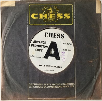 Lot 273 - RAMSEY LEWIS - WADE IN THE WATER 7" (ORIGINAL UK DEMO COPY - CHESS CRS 8041)