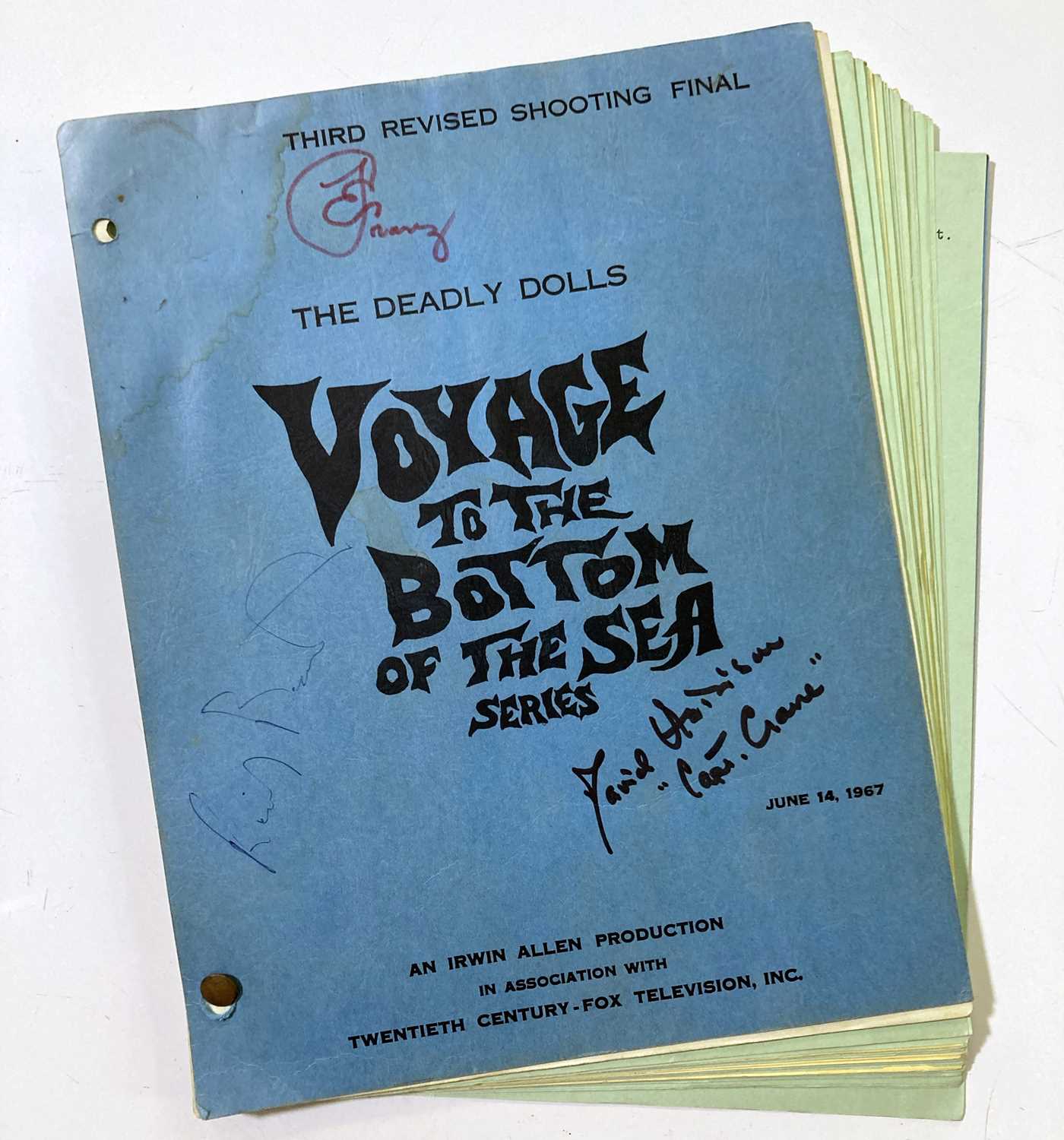 Lot 130 - VOYAGE TO THE BOTTOM OF THE SEA TV SERIES - A SIGNED SCRIPT.