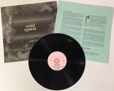 Lot 105 - VIOLET LIGHTNING - VOID SPIRIT LP (ORIGINAL AUSTRALIAN COPY - NEUTRON STAR NS 666314)