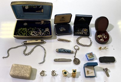 Lot 7 - CUFFLINKS, COSTUME JEWELLERY ETC.