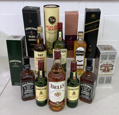 Lot 88 - WHISKY - MIXED SELECTION OF BLENDS.
