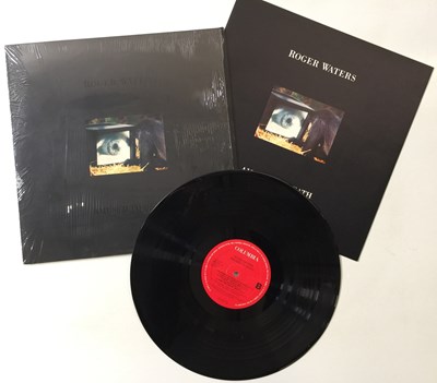 Lot 63 - ROGER WATERS - AMUSED TO DEATH LP (468761 0)