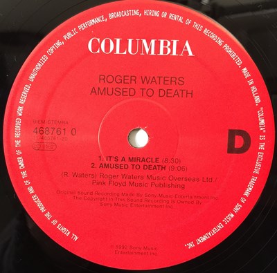 Lot 63 - ROGER WATERS - AMUSED TO DEATH LP (468761 0)