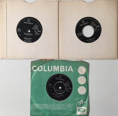 Lot 135 - PINK FLOYD - ORIGINAL UK COLUMBIA 7"