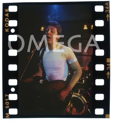 Lot 204 - PAUL MCCARTNEY/WINGS PROMO SLIDES