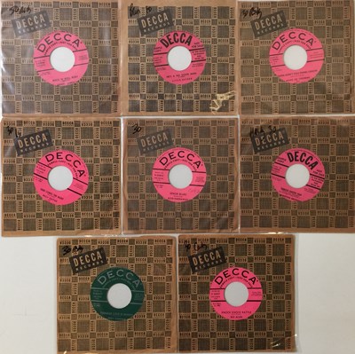 Lot 231 - DECCA PROMOS - R&B/ COUNTRY/ BLUES 7" PACK