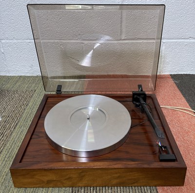 Lot 8 - ROKSAN XERXES TURNTABLE "THE RECORD PLAYER".