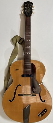 Lot 36 - 1959 HOFNER SENATOR ELECTRIC ARCHTOP GUITAR.