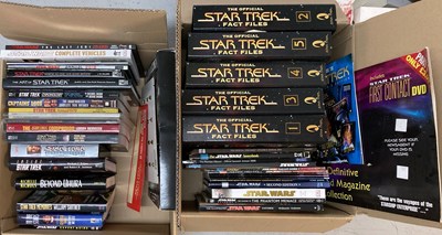 Lot 66B - STAR WARS / STAR TREK BOOKS.