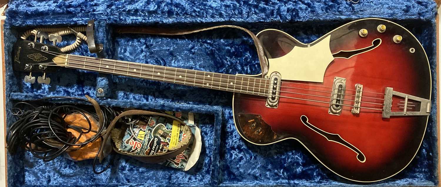 Lot 64 - FRAMUS STAR BASS MODEL 5/150.