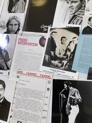 Lot 25 - PRESS KIT ARCHIVE - ROCK N ROLL ARTISTS.