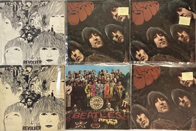 Lot 57 - THE BEATLES - RUBBER SOUL/REVOLVER/SGT PEPPERS (UK PRESSING LPs)