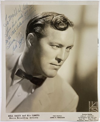 Lot 403 - BILL HALEY - SIGNED PROMOTIONAL PHOTOGRAPH.