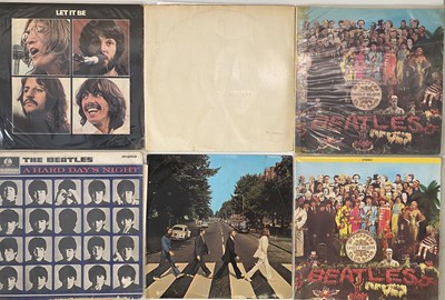 Lot 1128 - THE BEATLES - STUDIO LPs (INC RARE SGT PEPPERS)