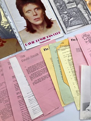 Lot 102 - DAVID BOWIE - FAN CLUB MEMORABILIA.