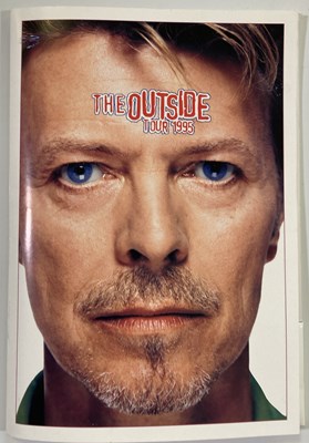 Lot 106 - DAVID BOWIE - OUTSIDE TOUR PRESS PACK WITH RARE MORRISSEY CD.