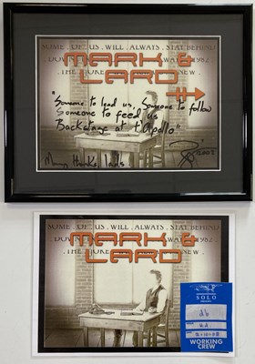 Lot 113 - DAVID BOWIE - SIGNED AND INSCRIBED IMAGE.