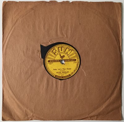 Lot 145 - ELVIS PRESLEY - BABY LET'S PLAY HOUSE - ORIGINAL US SUN 10" 78 RECORDING (SUN 217)