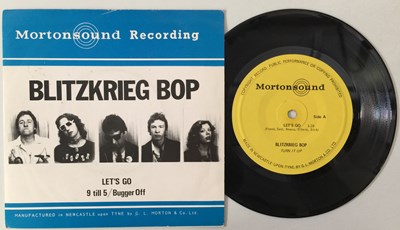 Lot 174 - BLITZKRIEG BOP - LET'S GO 7" (MORTONSOUND RECORDING - MTN 3172/3)