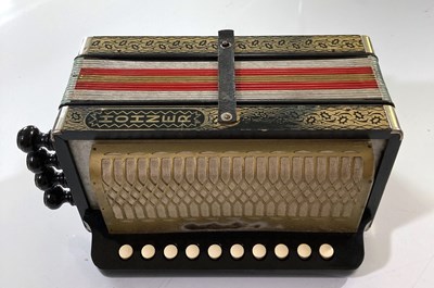 Lot 3 - HOHNER VIENNA 114 ACCORDION.