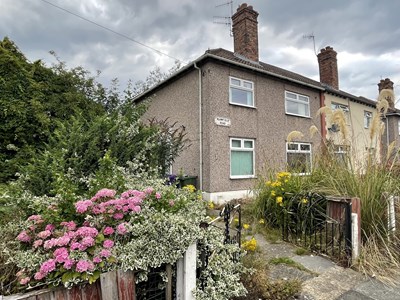 Lot 1 - JOHN LENNON’S  MOTHER'S FAMILY HOME – 1 BLOMFIELD ROAD, ALLERTON, L19 4UY