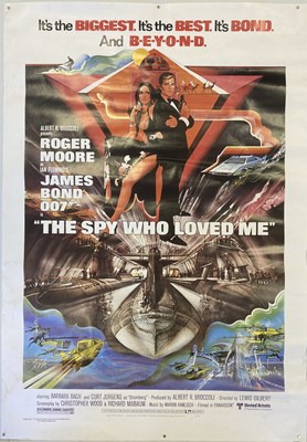 Lot 39 - JAMES BOND 1977 SPY WHO LOVED ME POSTER
