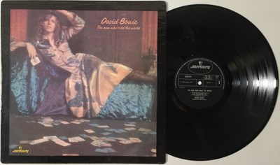 Lot 34 - DAVID BOWIE - THE MAN WHO SOLD THE WORLD LP - ORIGINAL UK 'DRESS SLEEVE' 'TONNY' MISPRINT - MERCURY 6338 041)