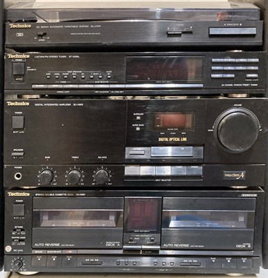 Lot 12 - TECHNICS HIFI.