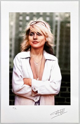 Lot 153 - DEBBIE HARRY / BLONDIE - MARTYN GODDARD SIGNED LIMITED EDITION PHOTO PRINT.