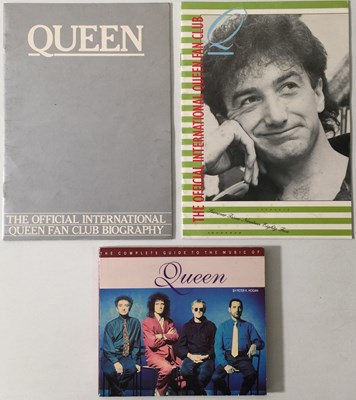 Lot 39 - QUEEN - CD COLLECTION (PLUS MEMORABILIA/DVDs/VHS)