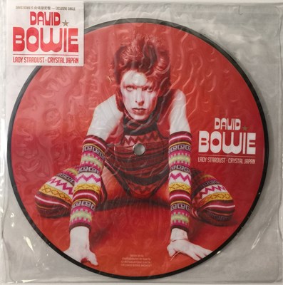 Lot 42 - DAVID BOWIE - LADY STARDUST C/W CRYSTAL JAPAN 7" (2017 JAPANESE RELEASE - DBISN 2017)
