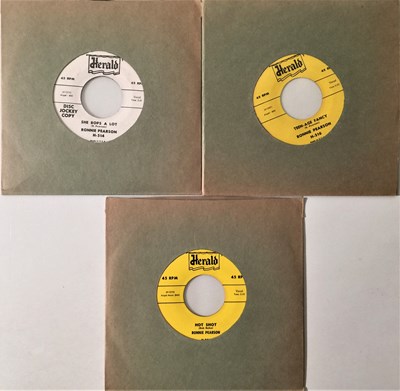Lot 61 - RONNIE PEARSON - HERALD 7" RARITIES PACK