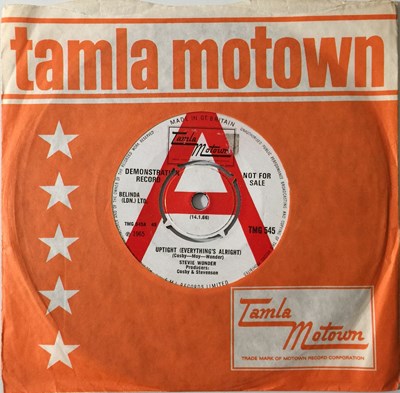 Lot 100 - STEVIE WONDER - UPTIGHT/ PURPLE RAIN DROPS 7" (UK PROMO - MOTOWN - TMG 545)