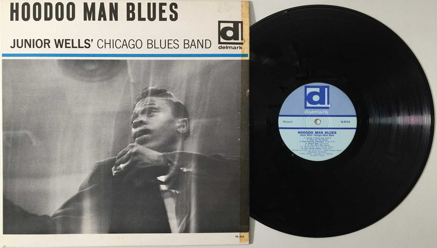 Lot 16 - JUNIOR WELLS' CHICAGO BLUES BAND - HOODOO MAN BLUES (US OG MONO - DL-612)