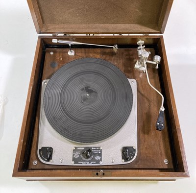 Lot 3 - GARRARD 301 TRANSCRIPTION TURNTABLE.