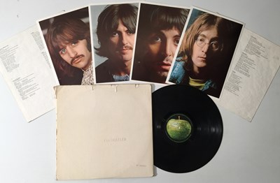 Lot 14 - THE BEATLES - WHITE ALBUM LP (NUMBER 0004789 - ORIGINAL UK MONO COPY)