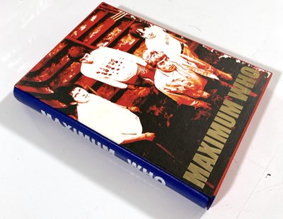 Lot 74 - MAXIMUM WHO - ROSS HALFIN SIGNED.