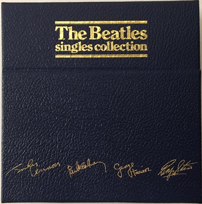 Lot 52 - THE BEATLES - THE BEATLES SINGLES COLLECTION 7" BOX SET (BSC 1) - WITH ORIGINAL ABBEY ROAD  SOUVENIR PACKAGING