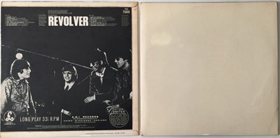Lot 83 - THE BEATLES - REVOLVER/WHITE ALBUM (ORIGINAL UK PRESSING COPIES)