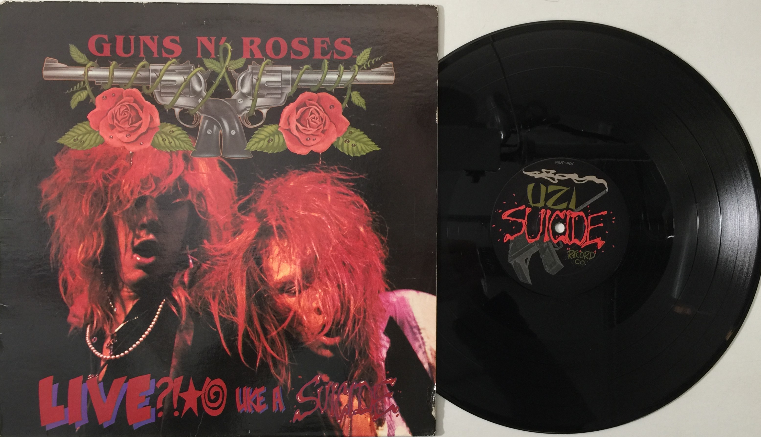 Lot 210 - GUNS N ROSES - LIVE ?!*@ LIKE A SUICIDE LP