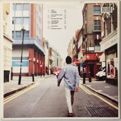 Lot 86 - OASIS - (WHAT'S THE STORY) MORNING GLORY LP (UK DAMONT ORIGINAL - CRELP 189)