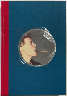 Lot 514 - DAVID BOWIE / SUKITA - SPEED OF LIFE BOWIE SIGNED GENESIS BOOK.