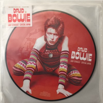 Lot 824 - DAVID BOWIE - LADY STARDUST C/W CRYSTAL JAPAN 7" (2017 JAPANESE RELEASE - DBISN 2017)