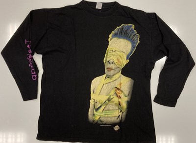 Lot 208 - DAVID BOWIE CLOTHING - T SHIRTS