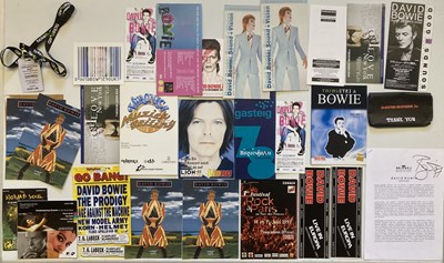 Lot 227 - DAVID BOWIE FLYERS