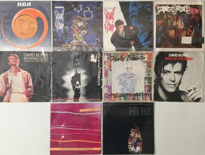 Lot 687 - QUEEN/DAVID BOWIE - 7" COLLECTION