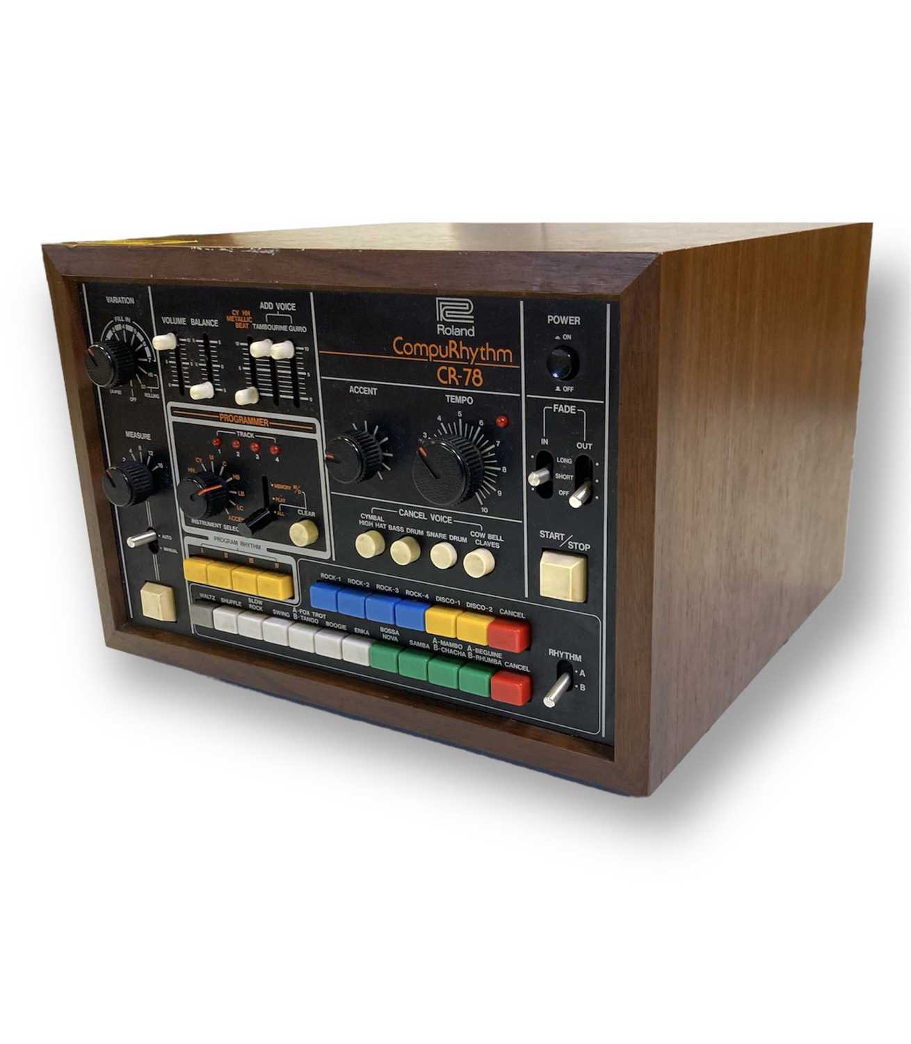 Lot 19 - ROLAND CR78 COMPU RHYTHM DRUM MACHINE.